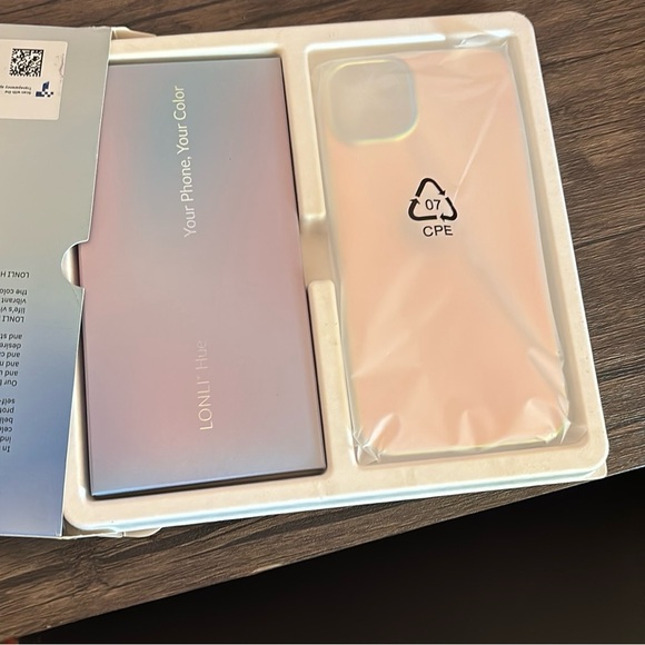 New iPhone 15 plus phone case - Picture 3 of 3